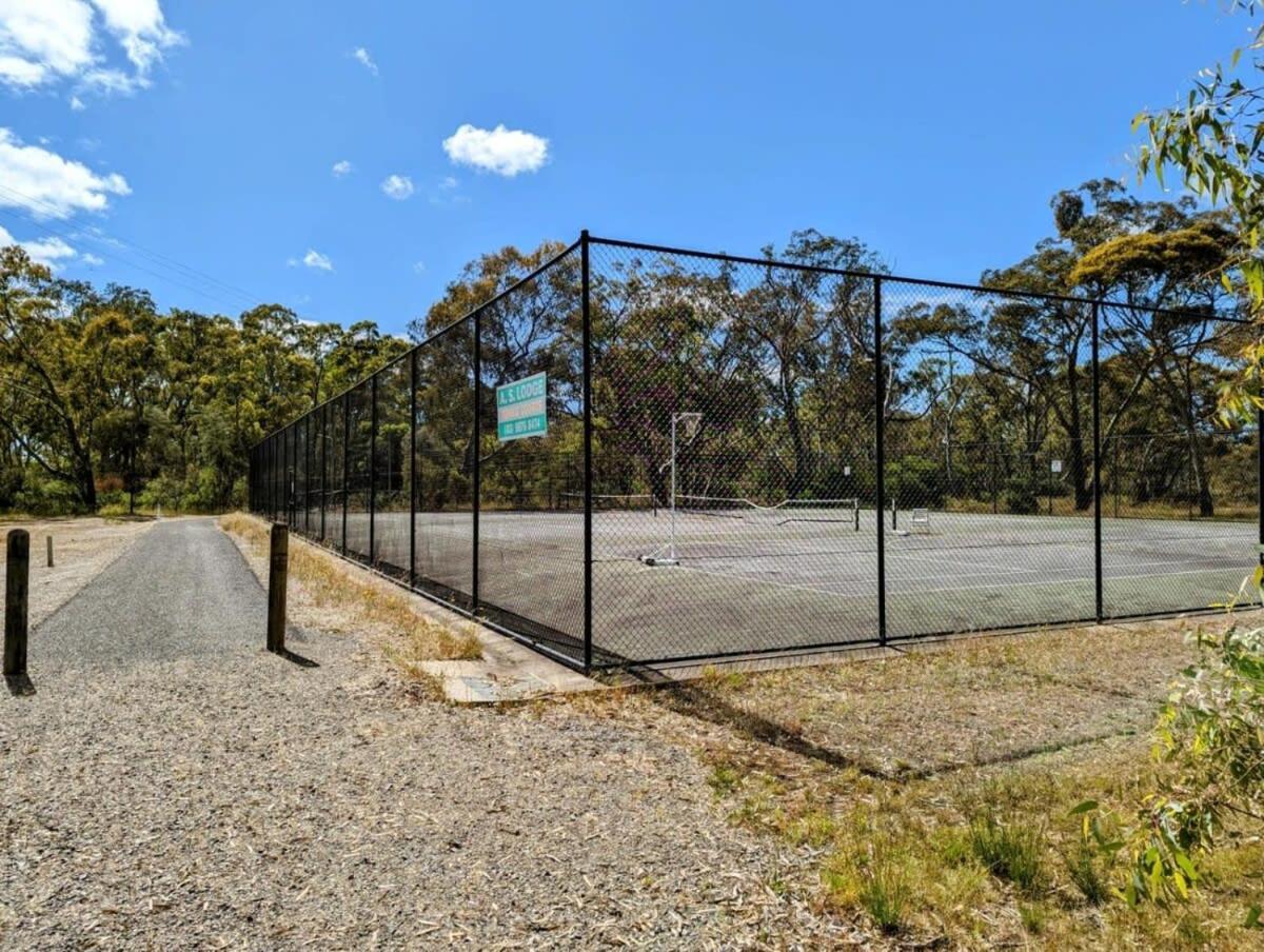 Tiny Homes Escape At Grampians Edge By Tiny Away Holiday home Dadswells Bridge